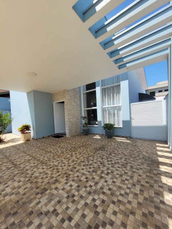 🏡 Casa Charmosa Muito Verde - Imagem 4