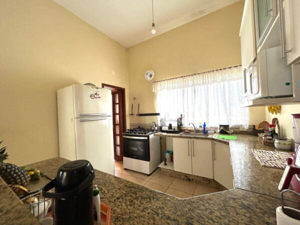 Casa com 4 dormitórios sendo uma suíte, oportunidade - Imagem 17