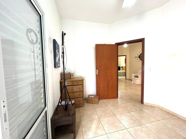 Casa com 4 dormitórios sendo uma suíte, oportunidade - Imagem 22