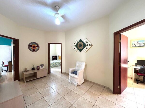 Casa com 4 dormitórios sendo uma suíte, oportunidade - Imagem 23