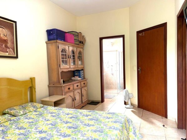 Casa com 4 dormitórios sendo uma suíte, oportunidade - Imagem 26