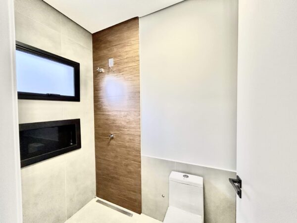 Casa com 3 dormitórios sendo uma suíte. - Imagem 43