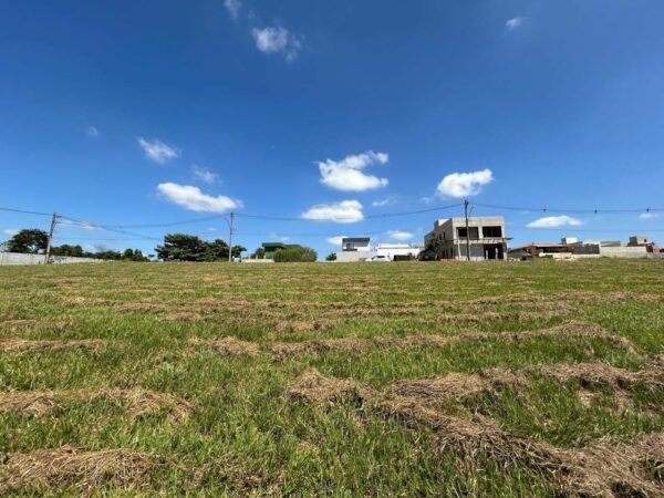 Construa no Paraíso – Terreno com Lazer e Natureza em Boituva - Image 5